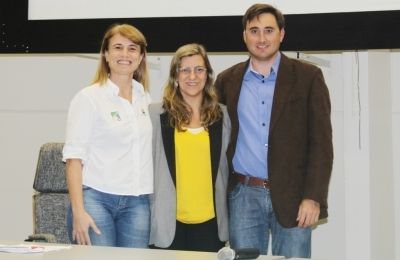 Tatiana Neves, do Projeto Albatroz; Dra. Mary Gasalla, da USP e Rodrigo dos Santos, do MPA